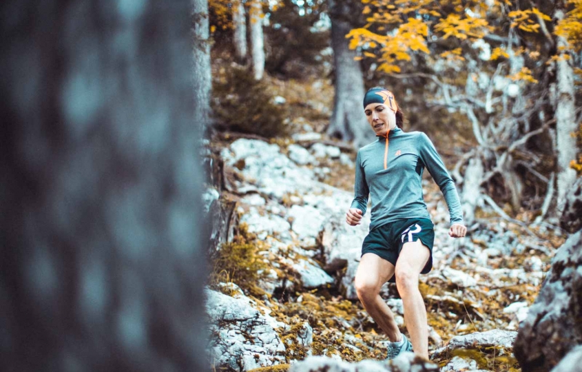 Revario propose des vêtements de Trail Running hautement performants, écoresponsable et 100(% made in Fribourg