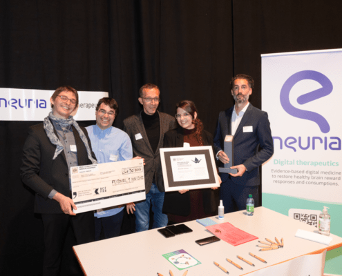 Neuria a gagné le prix à l'innovation 21-21 du canton de Fribourg grâce à sa thérapie digitale sous forme de jeu vidéo.
